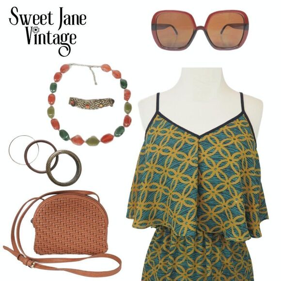 FREE SHIPPING ON BUNDLESOF 3 OR MORE - How it works - Dress - Top - Coat - Bag - Picture 5 of 13